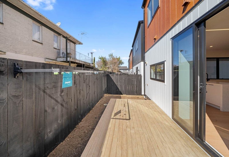 4/32 Bradbury Road, Botany Downs, Auckland - Carousel 19