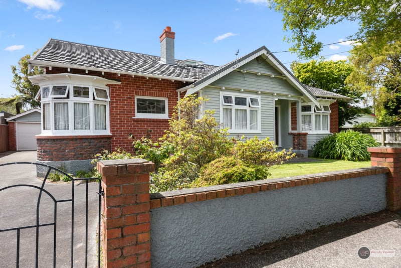 1 Sherwood Street, Woburn, Lower Hutt - Carousel 1