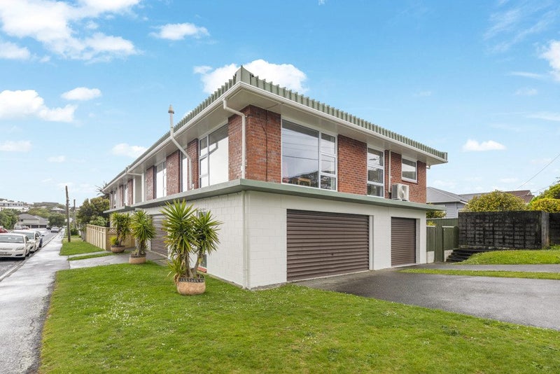 2/17 Lewer Street, Karori, Wellington - Carousel 1