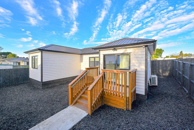 38 Awa Street, Otahuhu, Auckland - Carousel 1