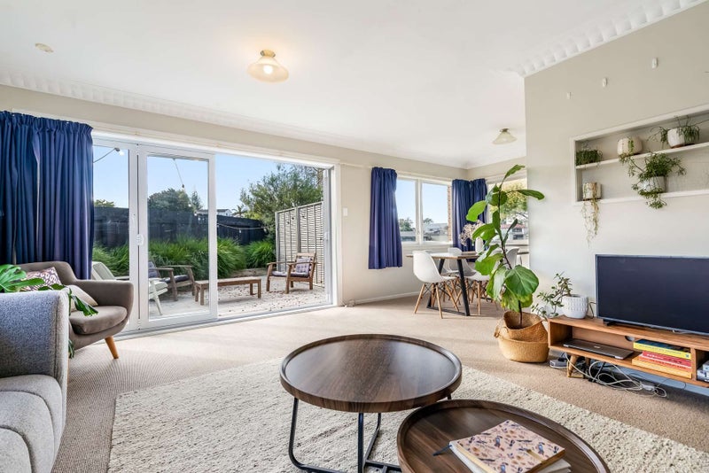 8 The Drive, Brookfield, Tauranga - Carousel 1