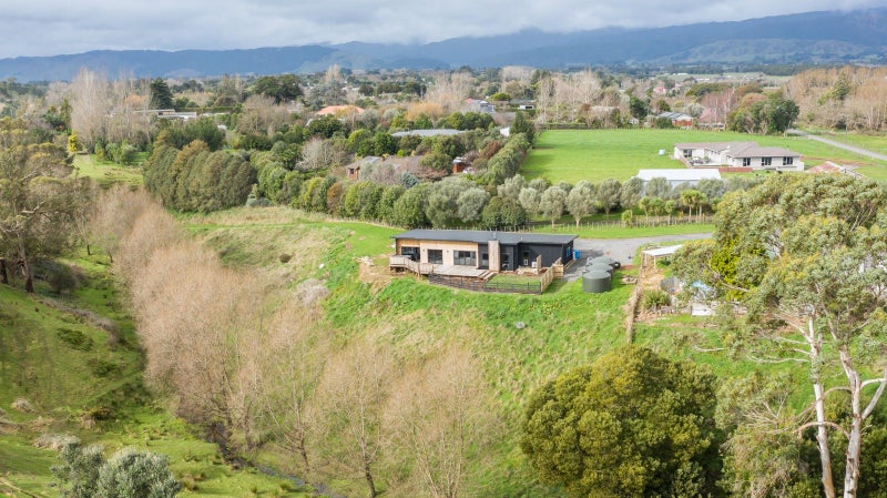 112A Muhunoa West Road, Ohau, Levin - Carousel 2