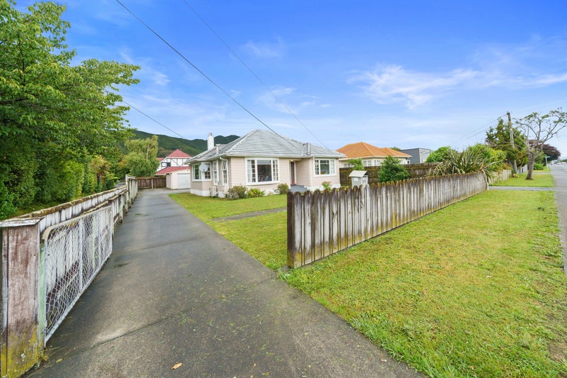 212 Waiwhetu Road, Waterloo, Lower Hutt - Carousel 1