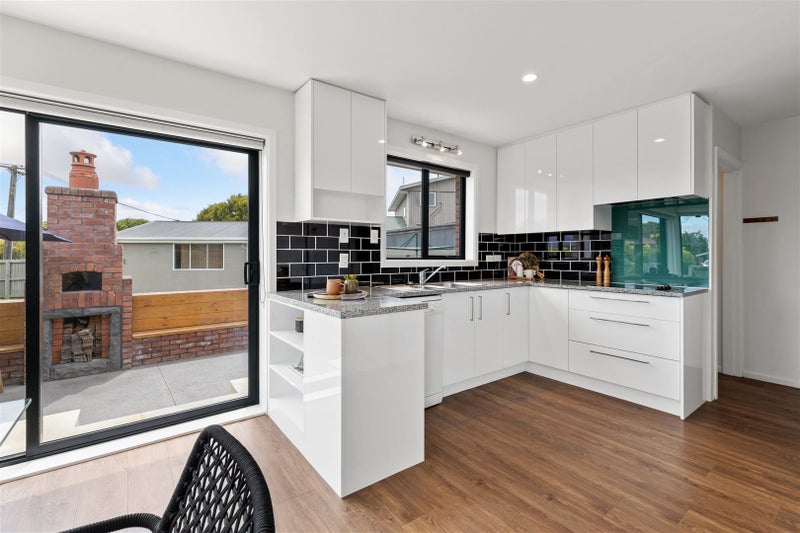 2 Brockham Street, Casebrook, Christchurch - Carousel 1