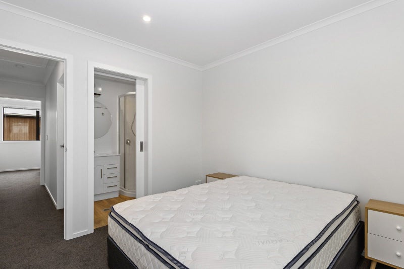 2/150 Te Rapa Road, Beerescourt, Hamilton - Carousel 11