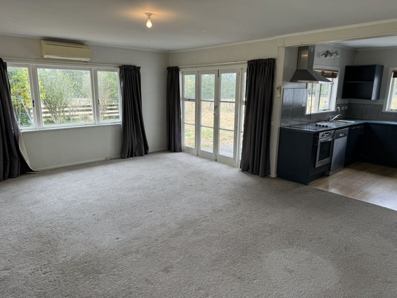 424 Coatesville-Riverhead Highway, COATESVILLE - Carousel 2