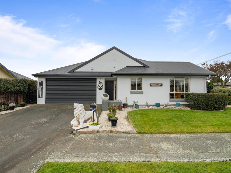 2 Blairdon Place, Bishopdale, Christchurch - Carousel 1