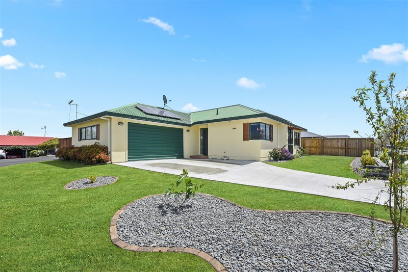 70 Bartholomew Drive, Nawton, Hamilton - Carousel 1