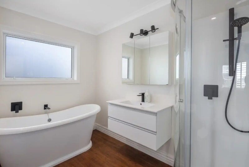 83 Spenmoor Street, Newlands, Wellington - Carousel 24