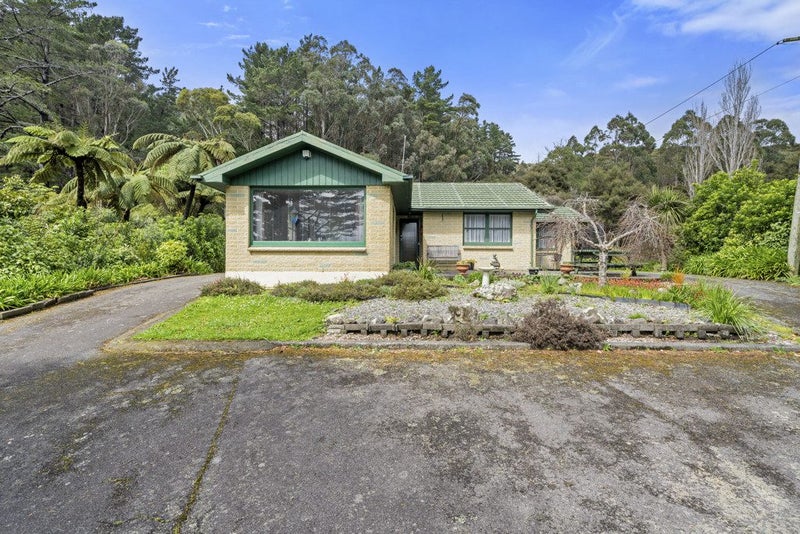 977 Coast Road, Wainuiomata Coast, Lower Hutt - Carousel 2