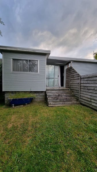 5 Raeburne Street, Te Awamutu, Te Awamutu - Carousel 1