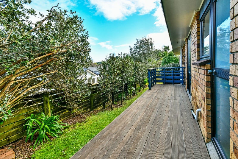 26 Lorelei Place, Opaheke, Papakura - Carousel 18