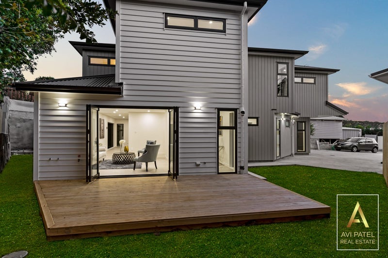 55B Kay Drive, Blockhouse Bay, Auckland - Carousel 2