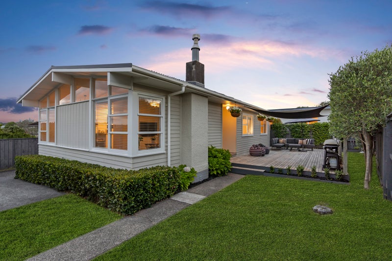 65 Fairclough Road, Beach Haven, Auckland - Carousel 2