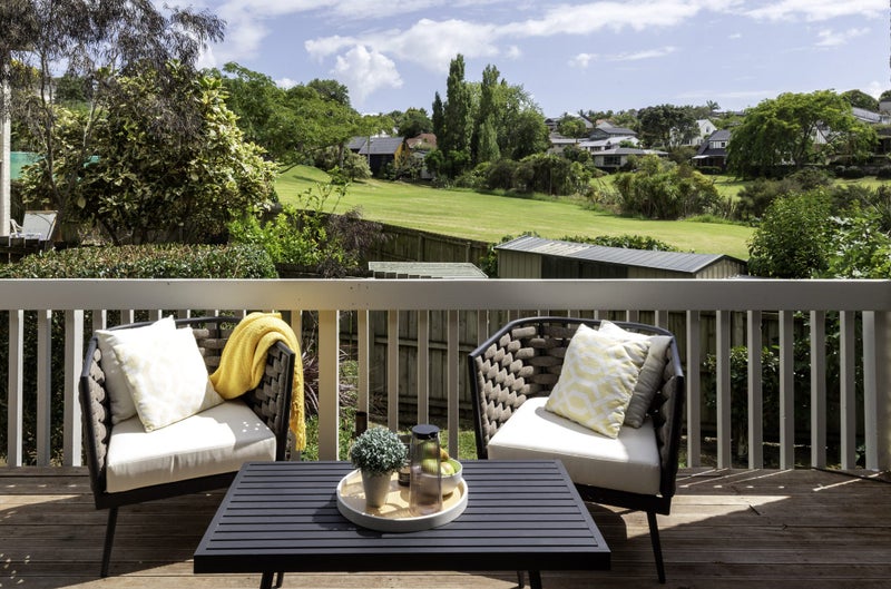 2/30 Curacao Place, Half Moon Bay, Auckland - Carousel 2