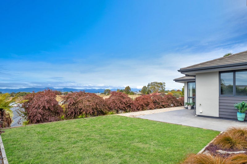 7 Koi Crescent, Mapua - Carousel 1