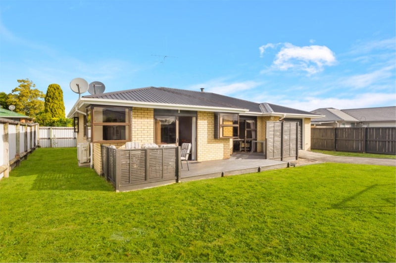 5A Warwick Avenue, St Andrews, Hamilton - Carousel 22