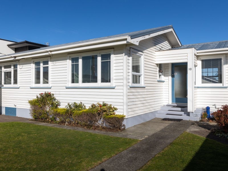 10 Record Street, Fitzroy, New Plymouth - Carousel 1