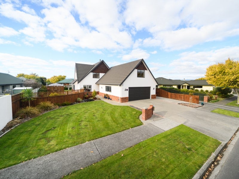 24 Washington Parade, Milson, Palmerston North - Carousel 20