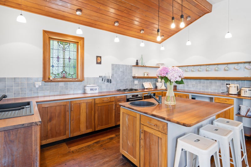 120 Kaitangata Crescent, Kelson, Lower Hutt - Carousel 2