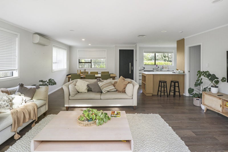 49 Harding Avenue, Mount Wellington, Auckland - Carousel 2