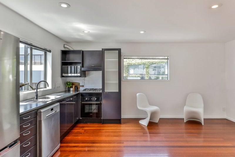 4/32 Ireland Street, Freemans Bay, Auckland - Carousel 2