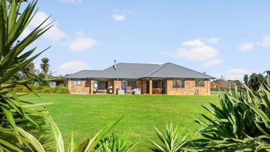 24 Seagrove Road, Waiau Pa, Pukekohe - Carousel 1