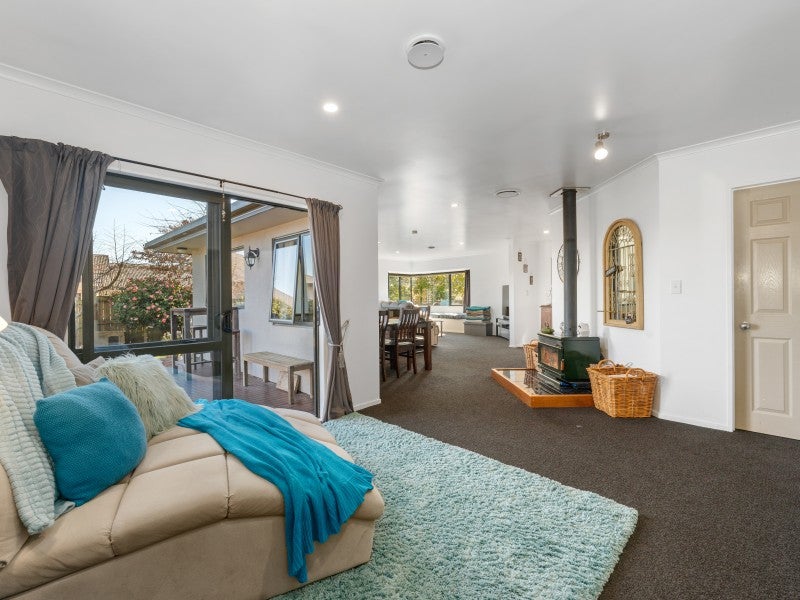 23 Acacia Bay Road, Nukuhau, Taupo - Carousel 2