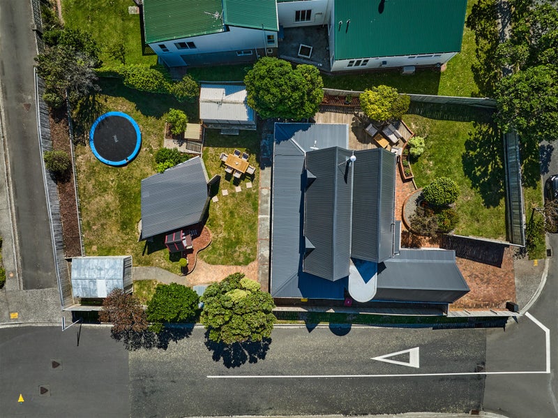 74 Cypress Drive, Maungaraki, Lower Hutt - Carousel 2