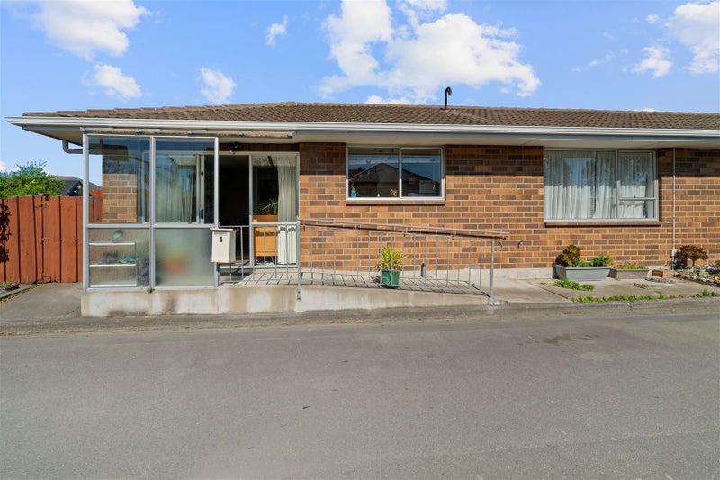 1 Woolston Court, Woolston, Christchurch - Carousel 1