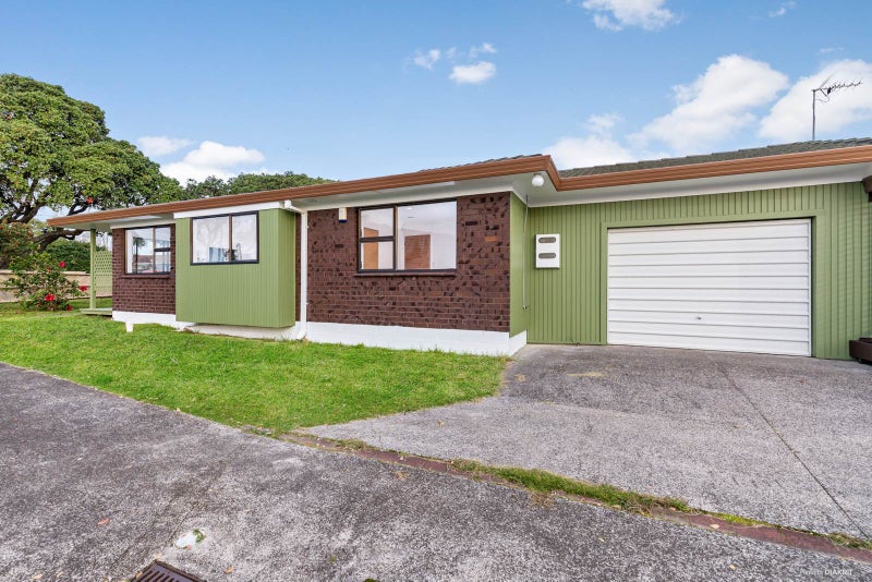 1/437 Blockhouse Bay Road, Blockhouse Bay, Auckland - Carousel 1