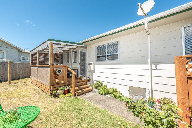 1A Mosston Road, Castlecliff, Whanganui - Carousel 2