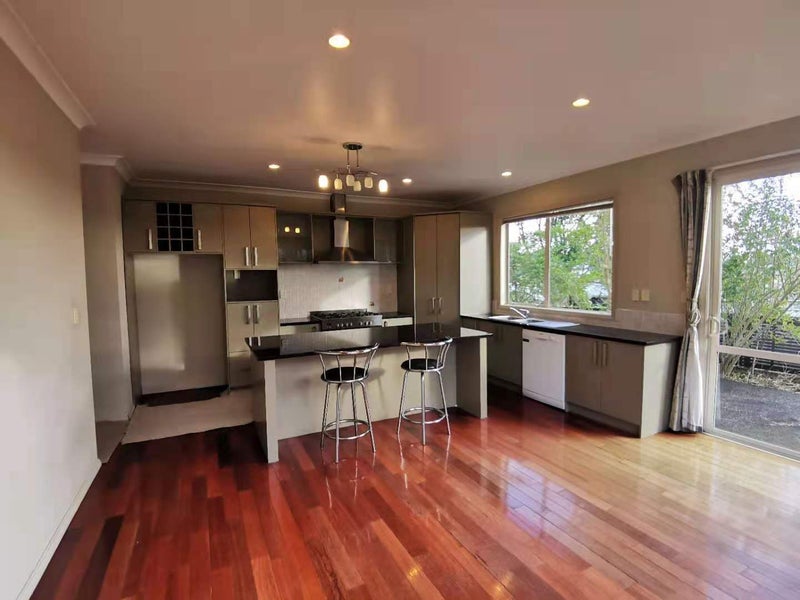 40 Mandeville Place, Unsworth Heights, Auckland - Carousel 2