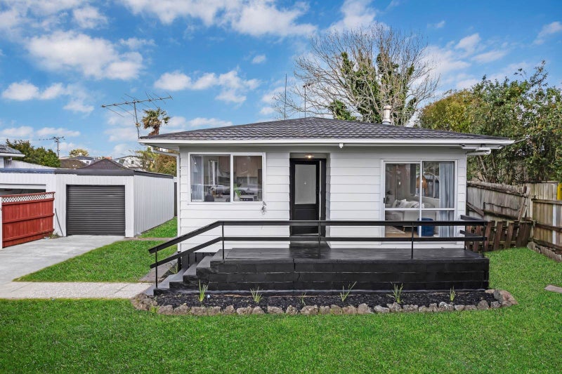2/12 Evelyn Street, Papatoetoe, Auckland - Carousel 2