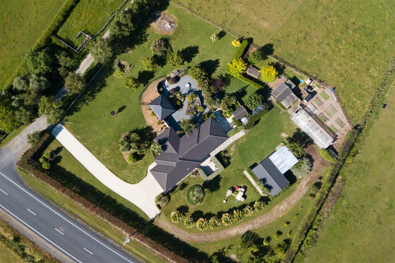 2006 Kakaramea Road, Hamilton - Carousel 23