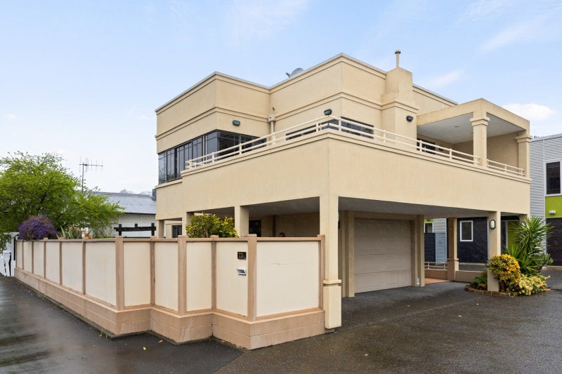 73 Waghorne Street, Ahuriri, Napier - Carousel 2
