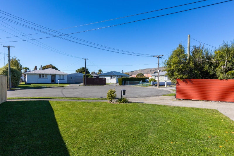 14 Gill Crescent, Redwoodtown, Blenheim - Carousel 20