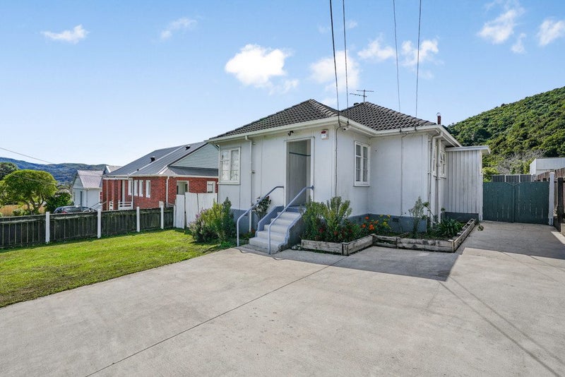 56 Wilkie Crescent, Naenae, Lower Hutt - Carousel 1
