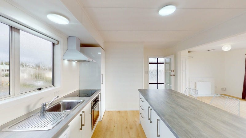 22 Link Road, Newlands, Wellington - Carousel 1