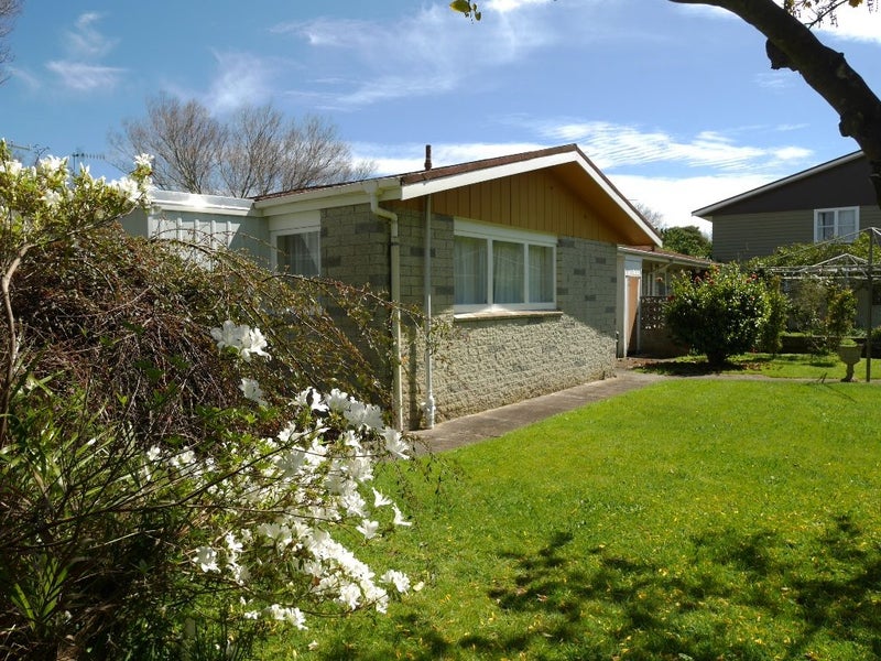 48 Alexander Road, Raumati Beach, Paraparaumu - Carousel 1