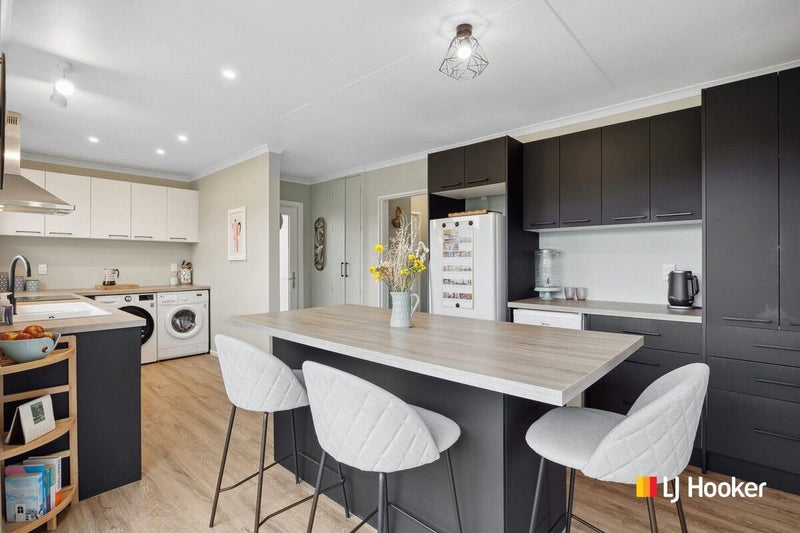 4 Travis Street, Brockville, Dunedin - Carousel 2