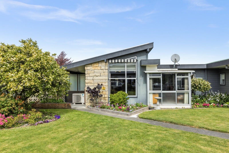 2/46 Gloucester Street, Greenmeadows, Napier - Carousel 1