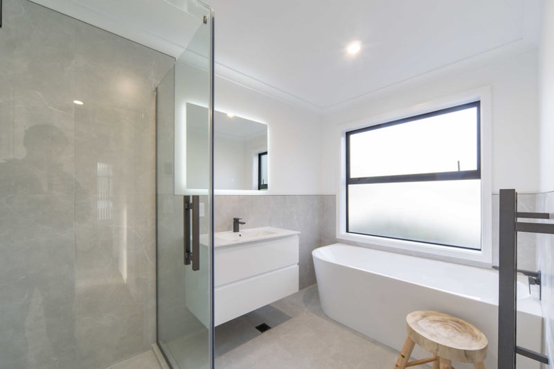 1/11 Comries Road, Chartwell, Hamilton - Carousel 20