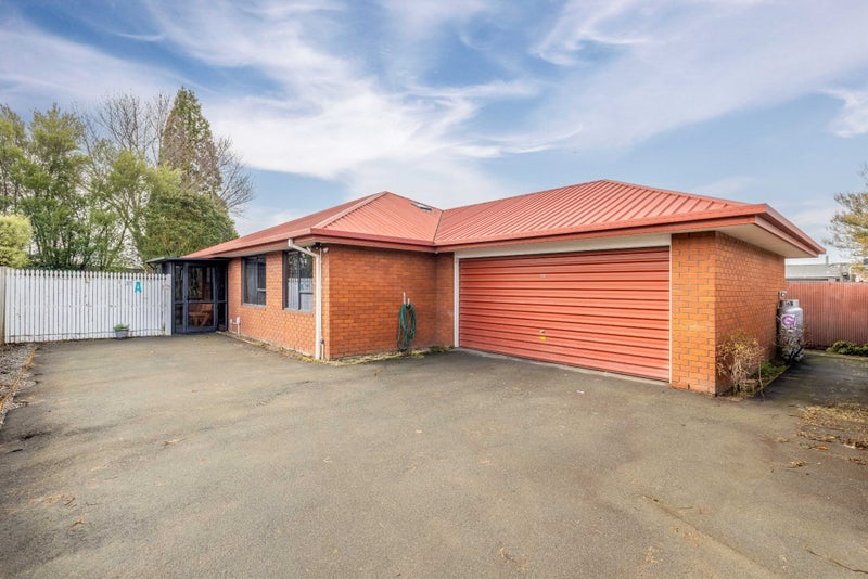 37A Neill Street, Hornby, Christchurch - Carousel 1