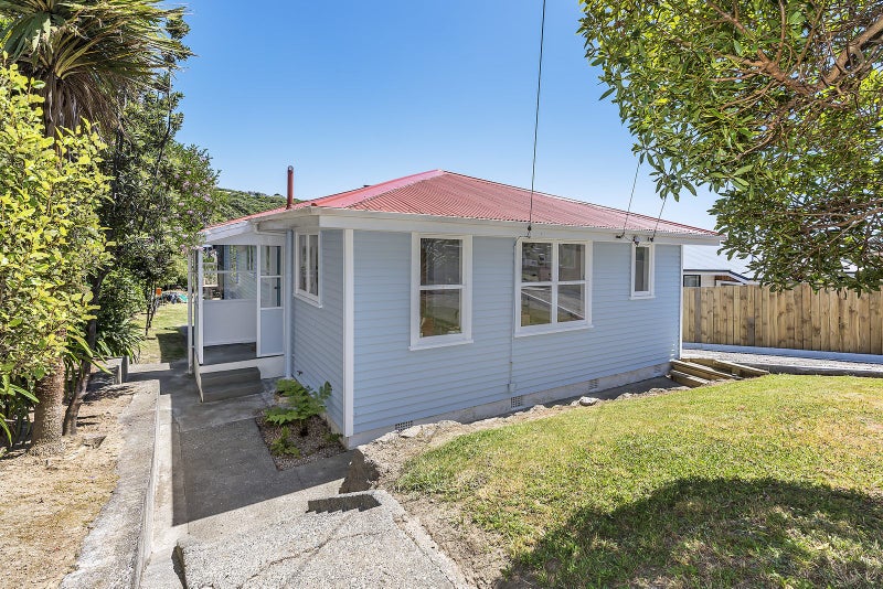 25 Matatiro Street, Titahi Bay, Porirua - Carousel 1