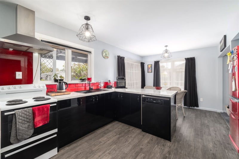 39 Pembroke Street, Avondale, Christchurch - Carousel 2