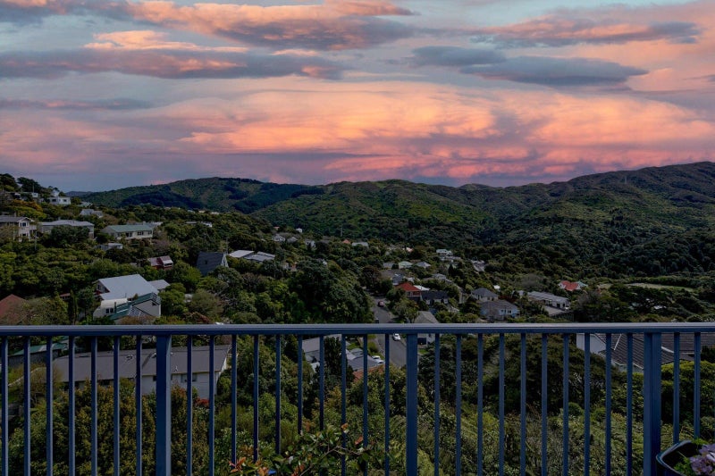 215B Pembroke Road, Wilton, Wellington - Carousel 2