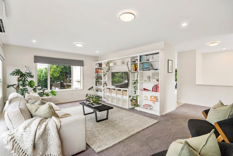 67B Rukutai Street, Orakei, Auckland - Carousel 2