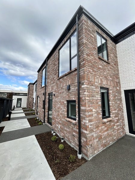 2/60 Derby Street, St Albans, Christchurch - Carousel 2