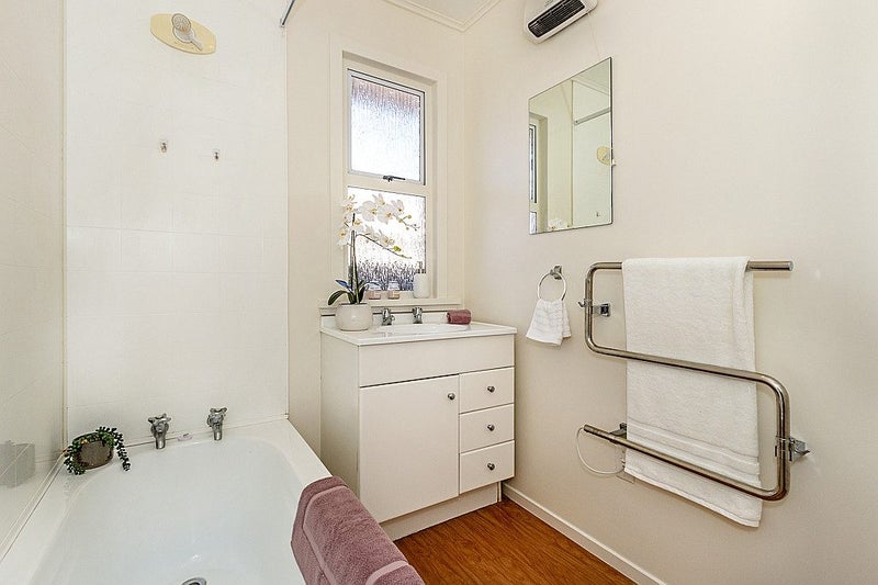 139 Wainoni Road, Avondale, Christchurch - Carousel 7